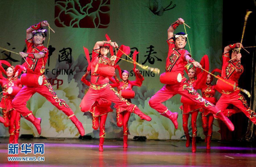 &ldquo;文化中國&middot;四海同春&rdquo;藝術(shù)團(tuán)在仰光慰僑演出深受歡迎