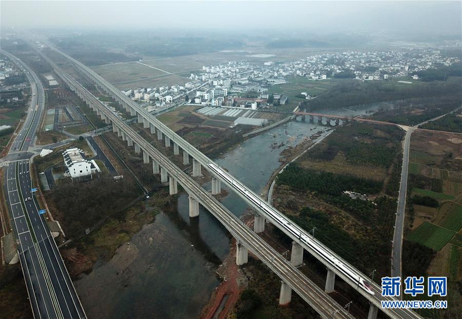 （新華全媒頭條&middot;圖文互動）（18）中國道路越走越寬廣&mdash;&mdash;社會主義中國實踐啟示錄