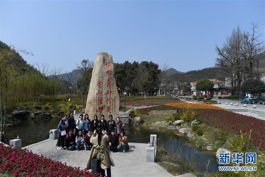 （新華全媒頭條&middot;圖文互動）（1）人間正道是滄桑&mdash;&mdash;獻給中華人民共和國70周年華誕