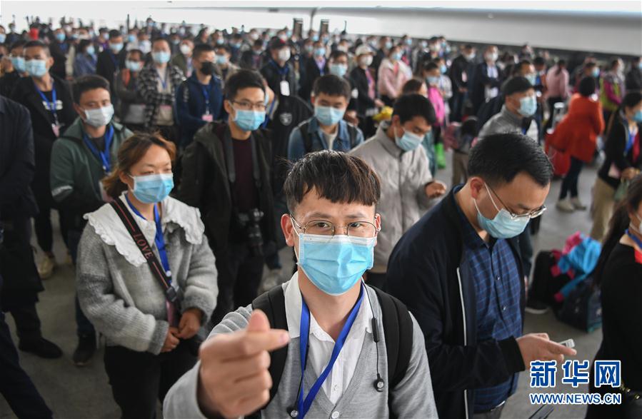 （新華全媒頭條&middot;圖文互動）（4）春天，匯聚復蘇的力量&mdash;&mdash;寫在2020年首季中國經(jīng)濟收官之際