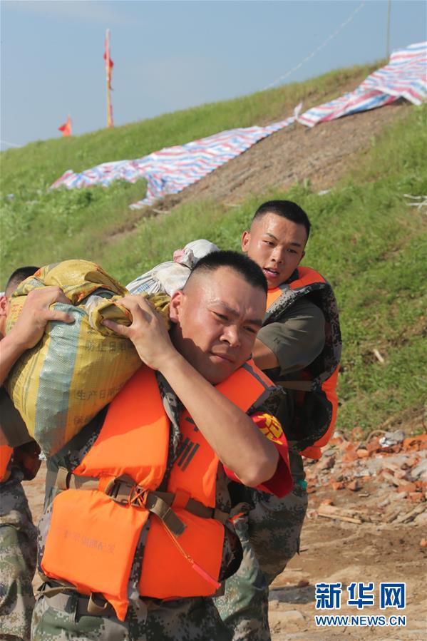 （在習(xí)近平強(qiáng)軍思想指引下&middot;我們?cè)趹?zhàn)位報(bào)告&middot;圖文互動(dòng)）（1）陸軍第71集團(tuán)軍某旅&ldquo;王杰班&rdquo;：做新時(shí)代王杰式好戰(zhàn)士
