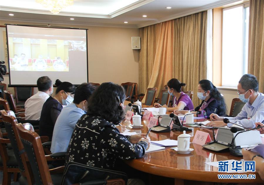 （新華全媒頭條&middot;兩會特別報道&middot;圖文互動）（7）凝聚起決戰決勝的人民偉力&mdash;&mdash;2020年全國兩會巡禮