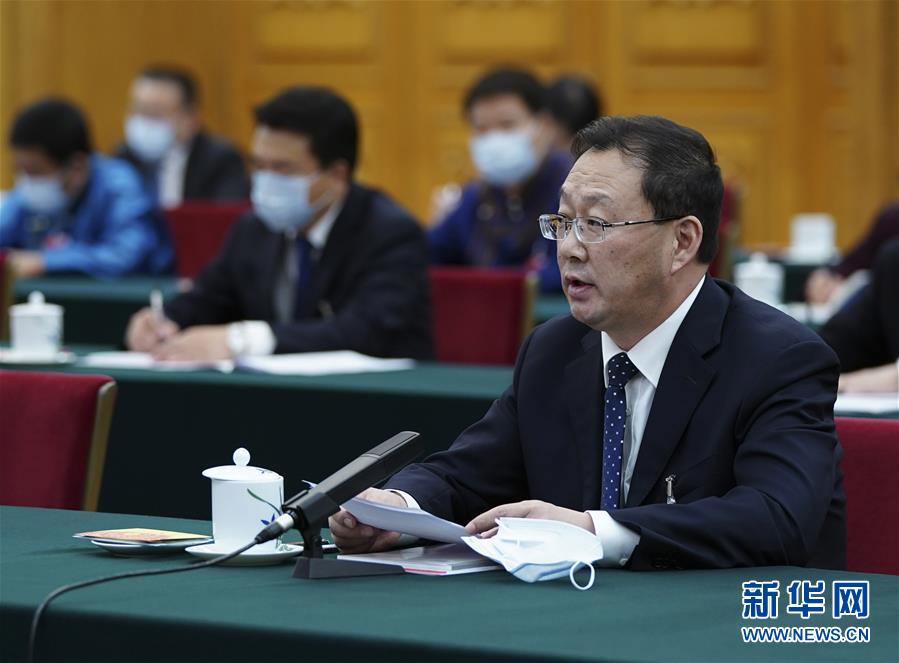（新華全媒頭條&middot;圖文互動）（9）從人民中汲取磅礴力量&mdash;&mdash;習近平總書記同出席2020年全國兩會人大代表、政協委員共商國是紀實