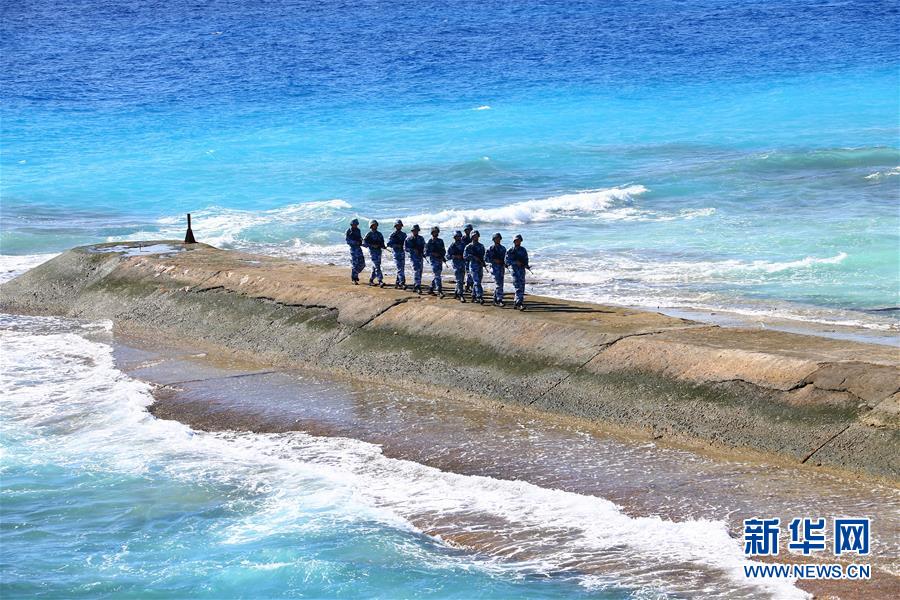 （新華全媒頭條&middot;圖文互動）（10）沿著中國特色強軍之路闊步前進&mdash;&mdash;黨中央、中央軍委領導推進國防和軍隊建設70年紀實