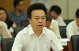 中國電信集團公司黨組成員、副總經理楊小偉發言