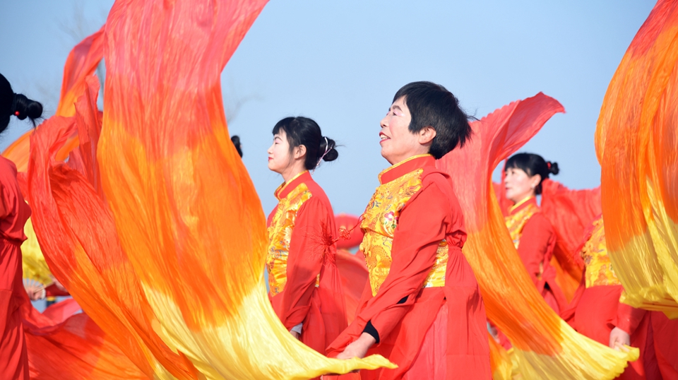 沂蒙&ldquo;村晚&rdquo;唱出幸福歌