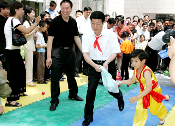 &ldquo;為民、務實、清廉&rdquo;&mdash;&mdash;記中共中央政治局常委張高麗