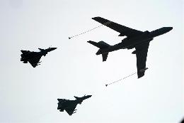 加受油機(jī)梯隊：大國空軍高飛遠(yuǎn)航的&ldquo;標(biāo)配&rdquo;