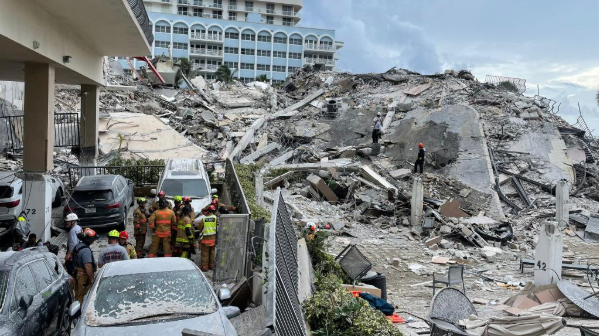 美國：佛羅里達州住宅樓坍塌事故&mdash;&mdash;已致4人死亡 159人生死不明