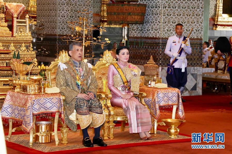(國(guó)際)(4)泰國(guó)國(guó)王加冕典禮在曼谷大王宮舉行