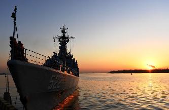 海軍&ldquo;連云港&rdquo;艦啟航執行春節戰備巡邏任務